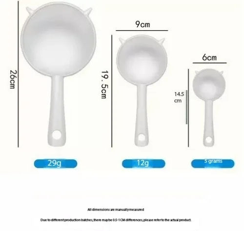 Handheld Plastic Tea Strainer Sieve for Flour, Juice and Kitchen Use