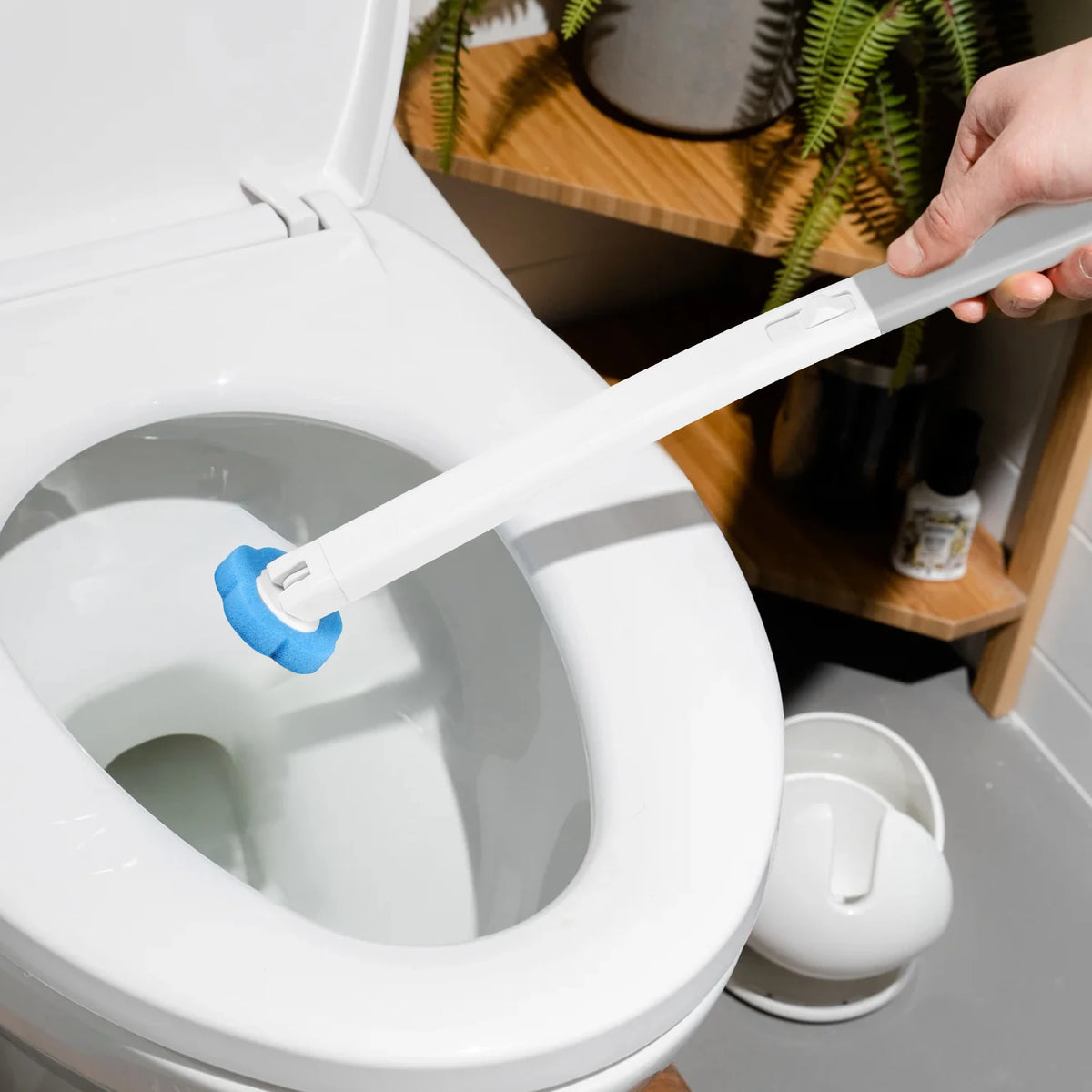 18/36Pcs Disposable Toilet Brush Wall Mounted Toilet Brush with Replacement Head Cleaning Set Home Bathroom WC Accessories