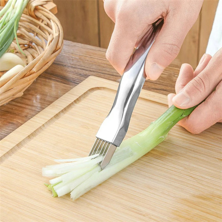 Stainless Steel Green Onion Shredder Knife with Curved Handle Design