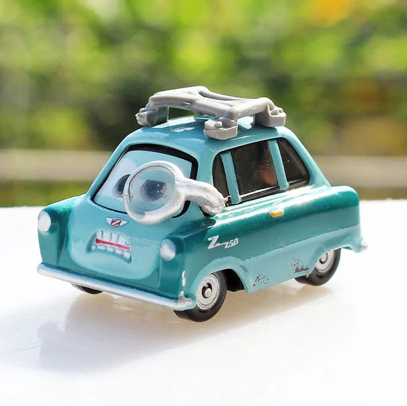 Disney Pixar Cars 3 Toys Lightning Mcqueen Mack Uncle Collection 1:55 Diecast Vehicles Alloy Car Toy Model For Children Gifts