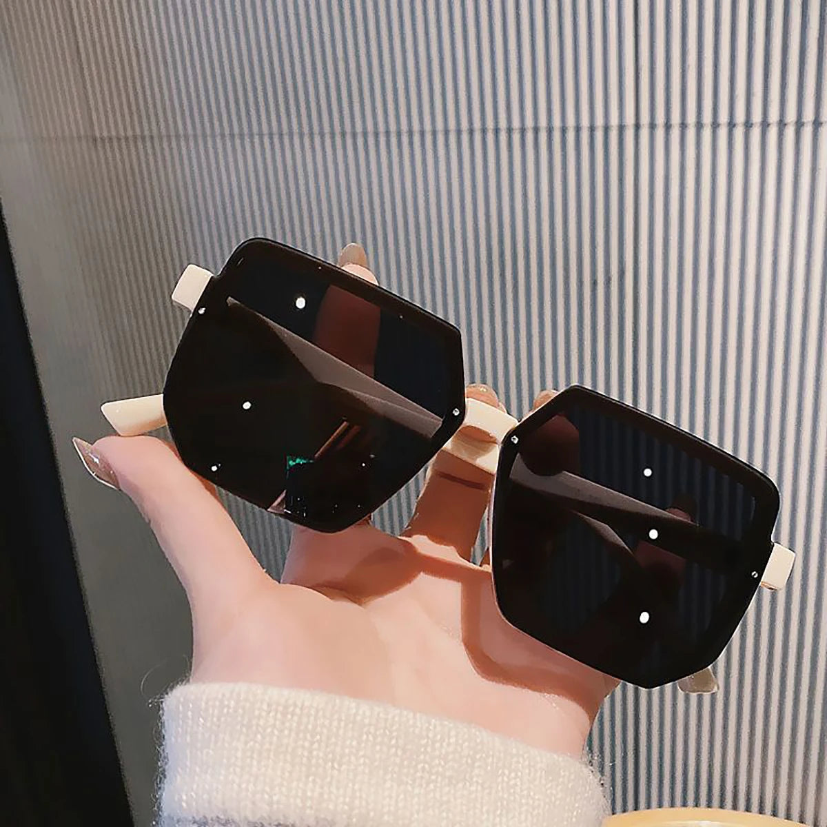Big Frame Vintage Square UV400 Sunglasses for Men & Women