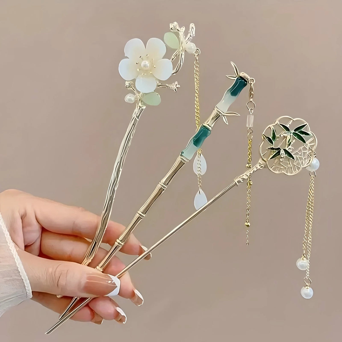 Elegant Chinese Style Floral Tassel Hair Stick for Women