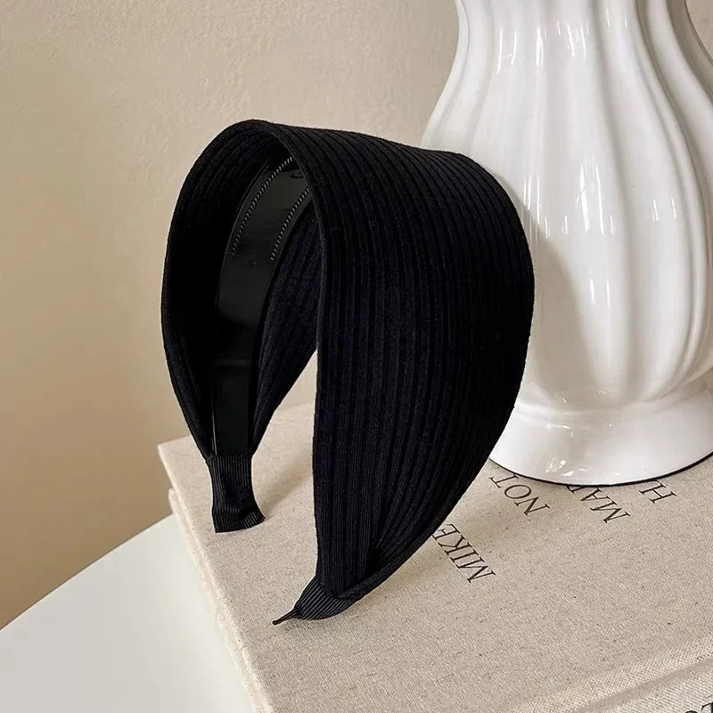 Wide Knitted Cotton Headband with Teeth for Women