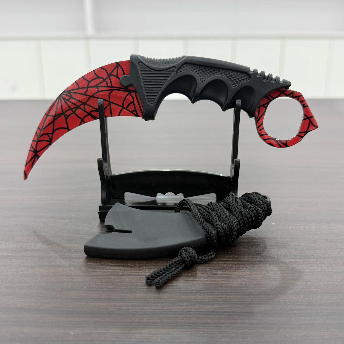 Sakura Karambit Toy – Cosplay Prop & Decorative Claw Model