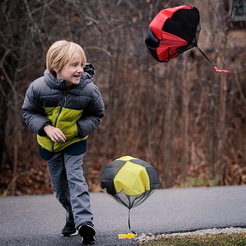 Tangle-Free Flying Parachute Toy