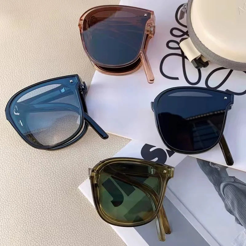 Folding Ultra Light UV400 Sunglasses for Men & Women
