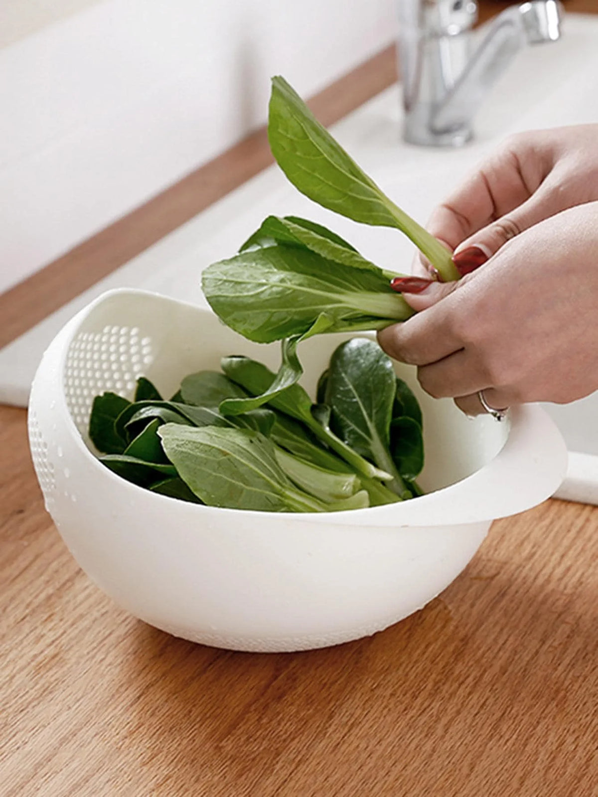 Multi-Purpose Rice Washing Bowl – Colander Drain Basket with Handle