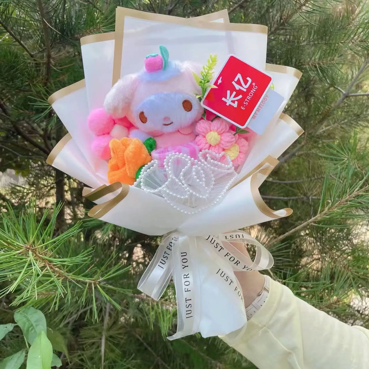 Genuine My Melody Kuromi Cinnamoroll Hellokitty Plush Dolls With Crochet Flowers Creative Handmade Sanrio Bouquet Gifts For Girl