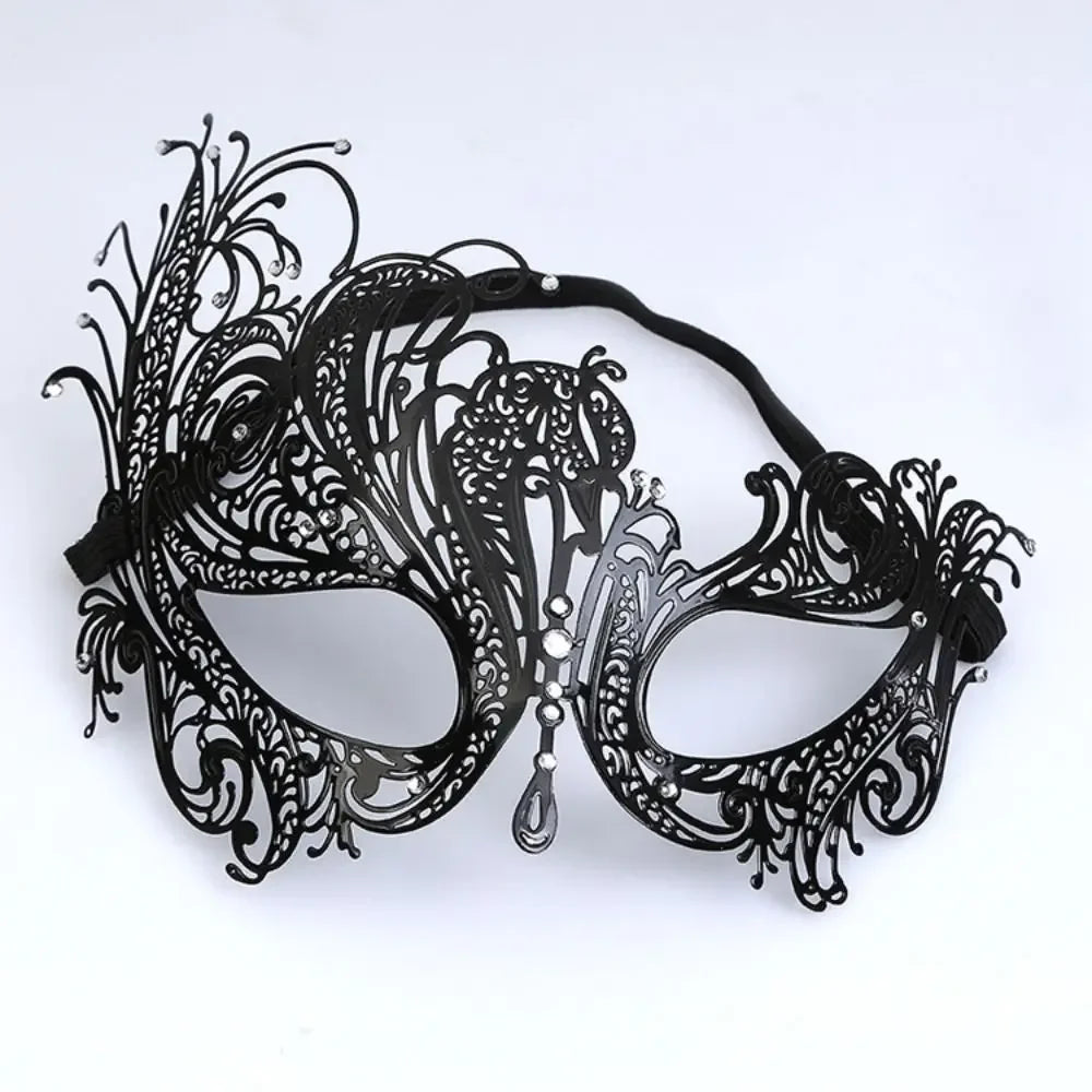 Black Gold Skull Metal Mask Halloween Rhinestone Half Face Venetian Masquerade Men White Women Skull Party Mask