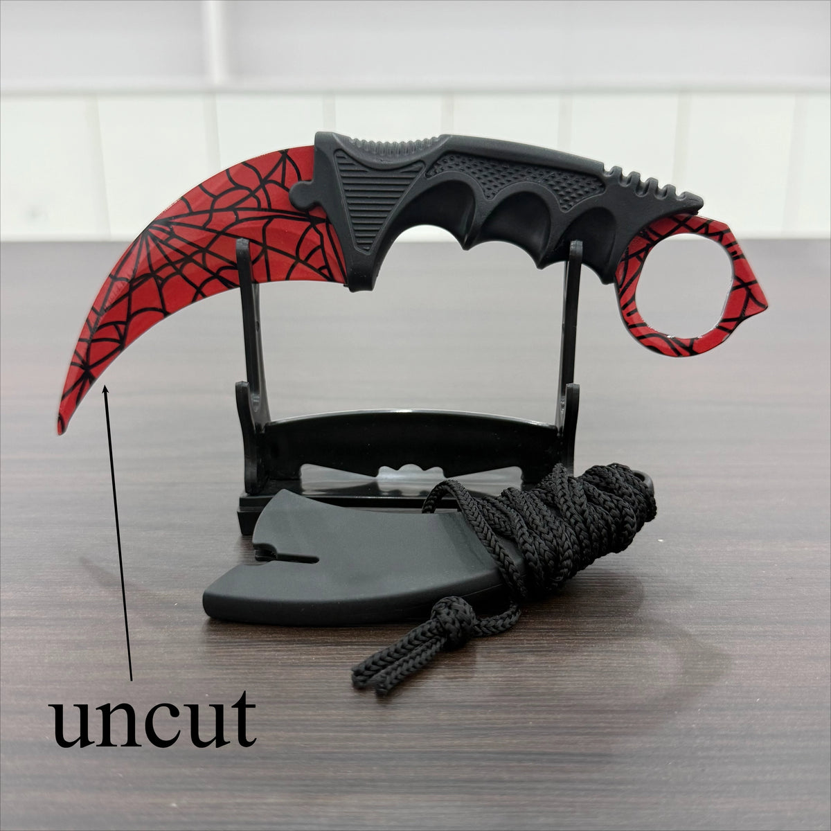Sakura Karambit Toy – Cosplay Prop & Decorative Claw Model