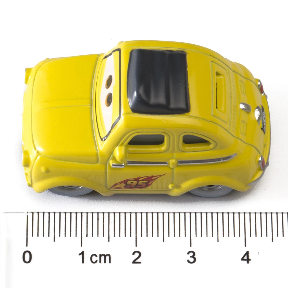 Disney Pixar Cars Lightning McQueen 1:55 Die-Cast Alloy Toy Car