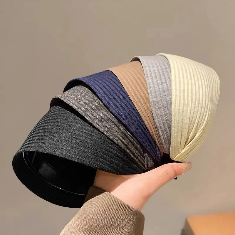 Wide Knitted Cotton Headband with Teeth for Women