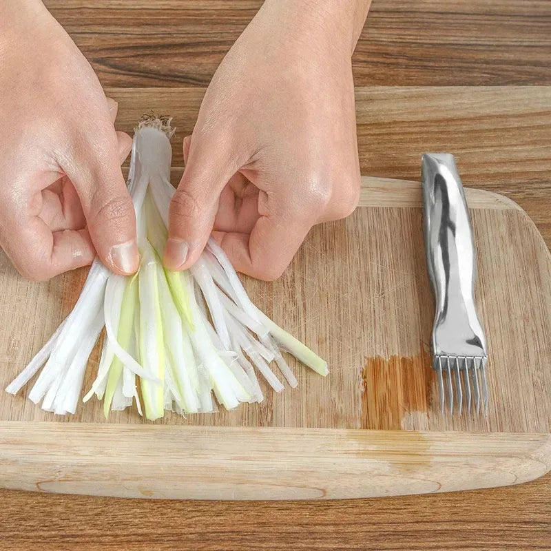 Stainless Steel Green Onion Shredder Knife with Curved Handle Design