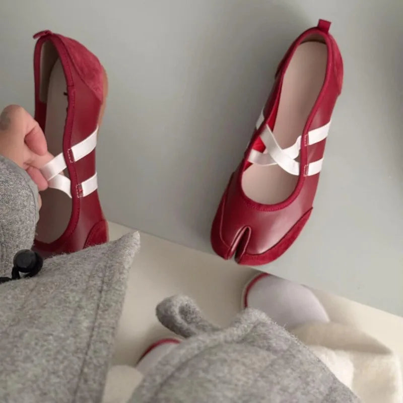 Black Silver Red Ballet Flats Trainers Women Split Toe Ballerina Tabi Walking Sneakers Woman Mary Jane Shoes Footwear Summer