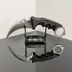 CS Karambit Toy – Safe Cosplay Claw Knife with Plastic Sheath