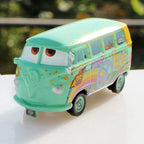 Disney Pixar Cars 3 Toys Lightning Mcqueen Mack Uncle Collection 1:55 Diecast Vehicles Alloy Car Toy Model For Children Gifts
