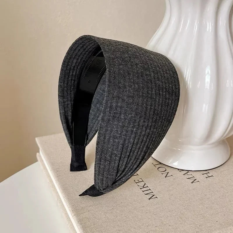 Wide Knitted Cotton Headband with Teeth for Women