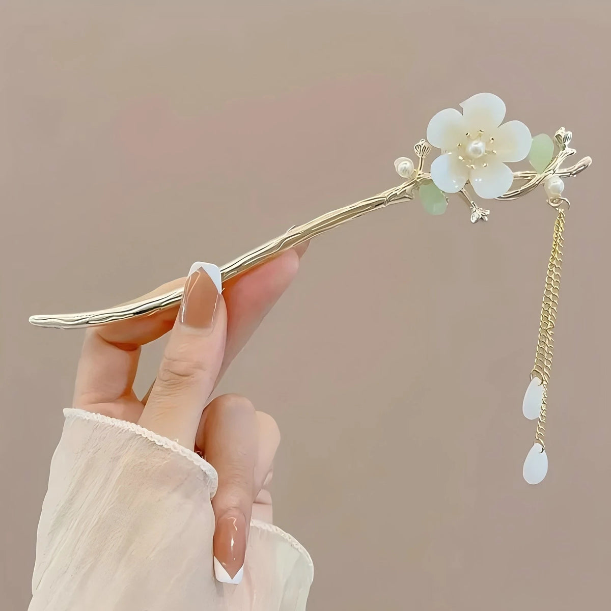 Elegant Chinese Style Floral Tassel Hair Stick for Women