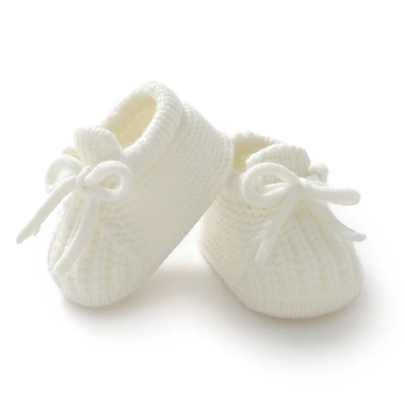 Baby Shoes Knitted Newborn Bed Footwear 0-18M Warm Clothing Accessories Infant Boys Girls First Boots Fashion Solid Toddler Kid