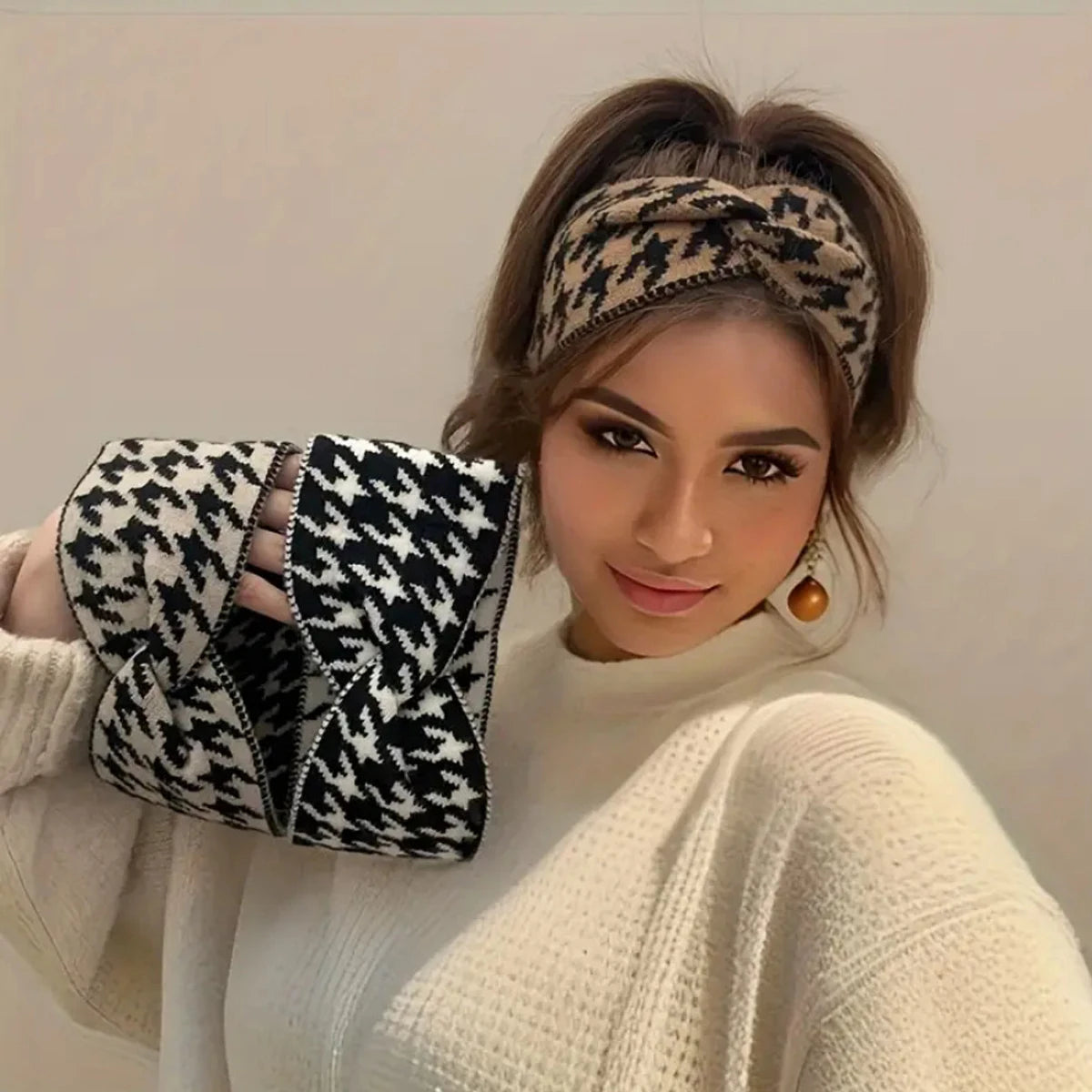 Knitted Houndstooth Headband Set for Women