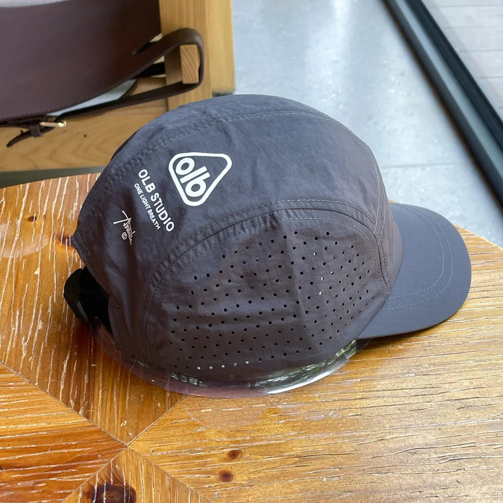 Short Brim Quick Dry Mesh Baseball Cap for Outdoor Adventures