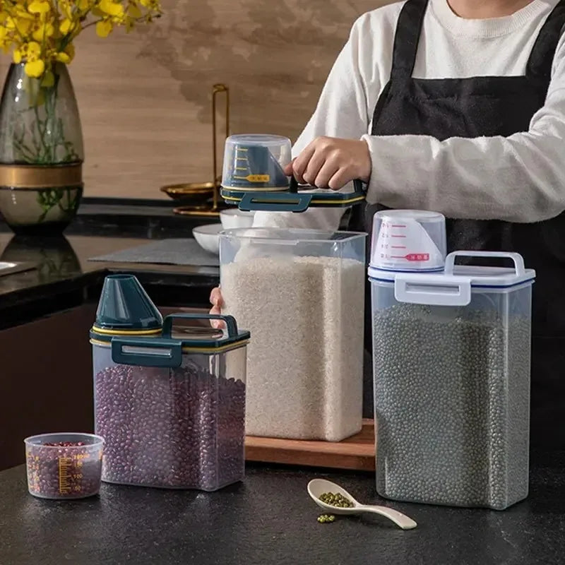 1pc Airtight Pet Food Container, 1.5kg/2kg with Cup, Plastic Sealed Jar for Dry Dog Cat Food, Includes Measuring Scoop Container