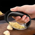 Stainless Steel Garlic Press – Manual Garlic Crusher & Mincer