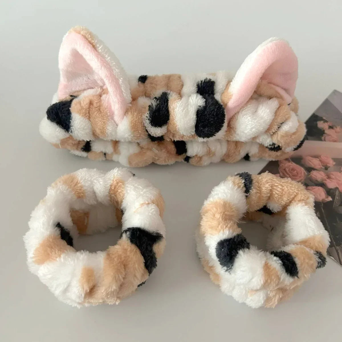 3PCS Cute Cat Ear Plush Spa Headband & Wristband Set